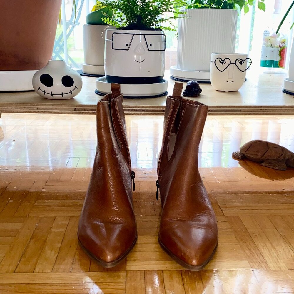 Franco Sarto L-Shay booties in cognac brown, Size 8M. Comes with original box.